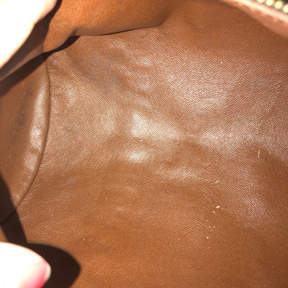 Louis Vuitton purse - Picture 6 of 8